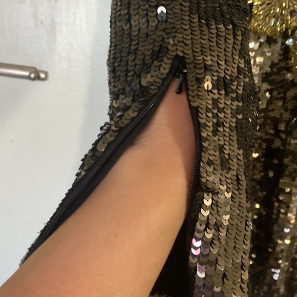 Sequin Dress with Gold Embellishments perfect for any occasion - Picture 4 of 7